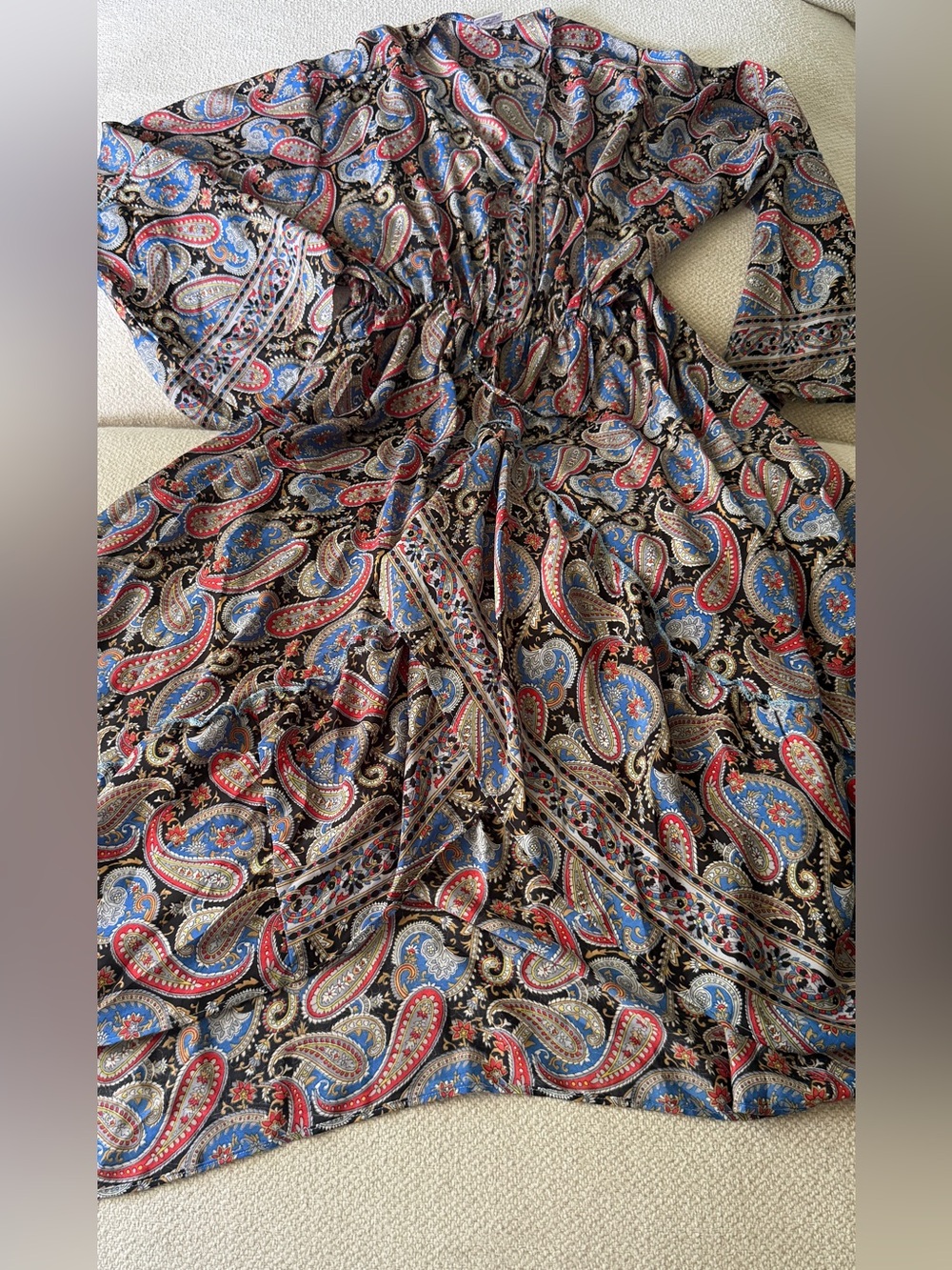 KMA Paisley V-Neck Midi Dress - Picture 2 of 4